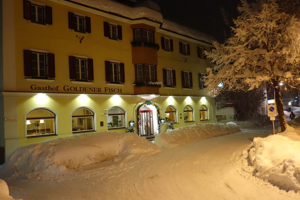 Gasthof Goldener Fisch Lienz Bagian luar foto